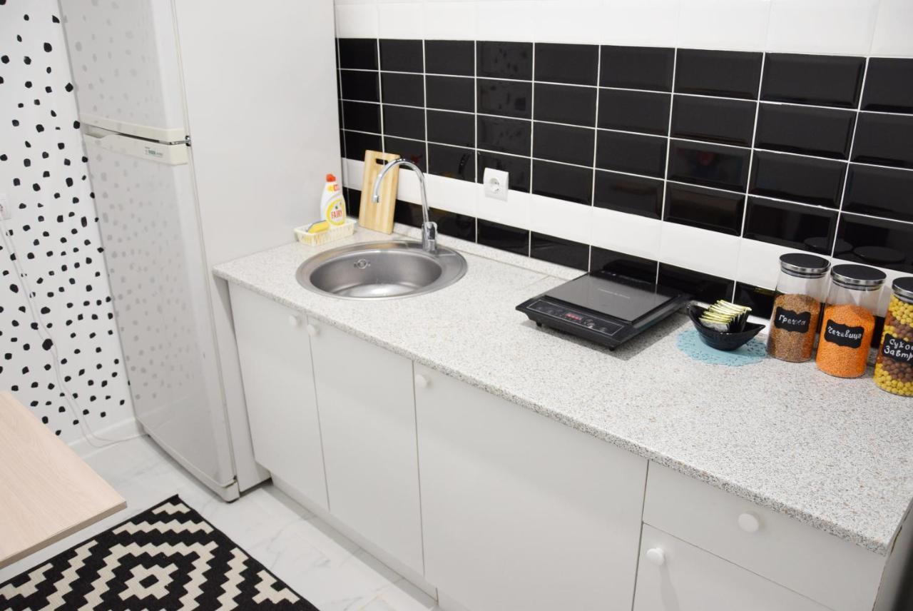 Halal-Apartamenty Рядом Трц Megaalma-Ata Exterior foto